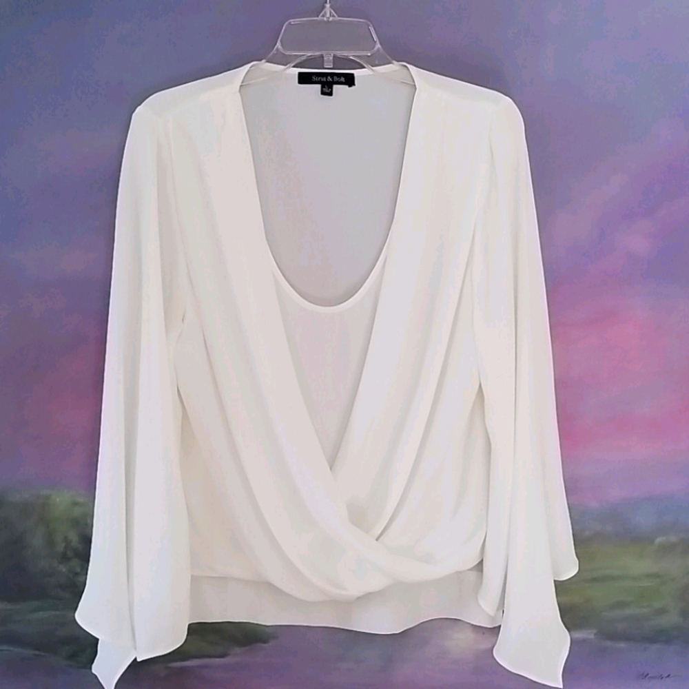 NWOT Drapey, White, Surplice Blouse